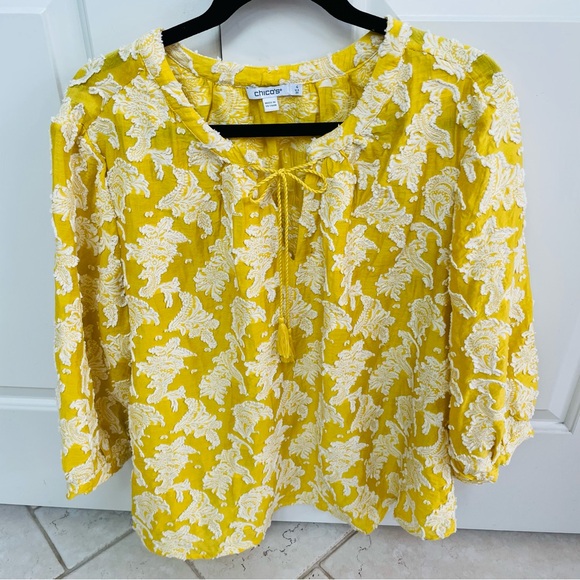 Chico’s 3D Goldenrod White 3/4 Puff Sleeve Jacquard Clip Dot Top Blouse Boho - Picture 1 of 11